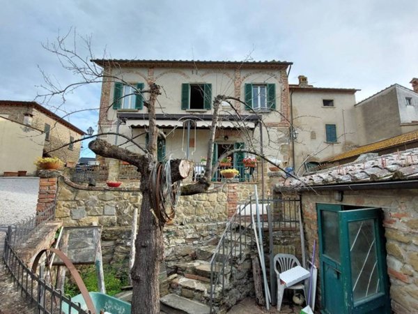 casa indipendente in vendita a Civitella in Val di Chiana