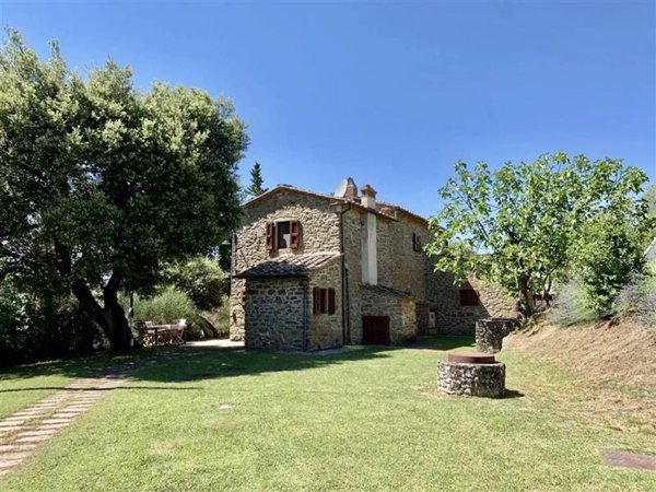 casale in vendita a Civitella in Val di Chiana