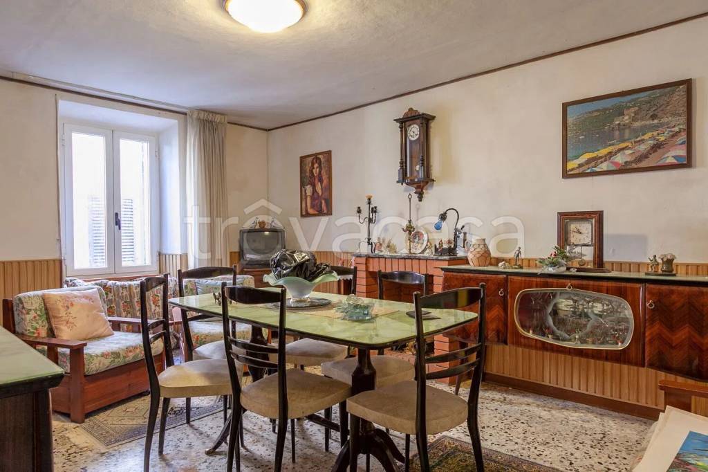 casa indipendente in vendita a Civitella in Val di Chiana