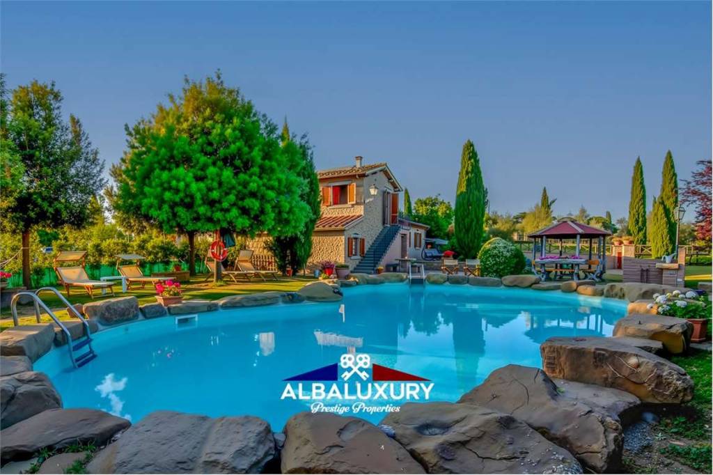 casa indipendente in vendita a Civitella in Val di Chiana