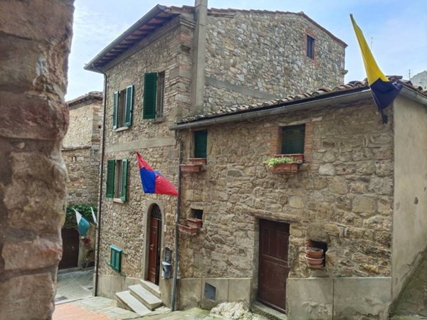 casa indipendente in vendita a Civitella in Val di Chiana