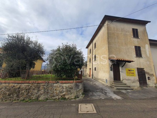 casa indipendente in vendita a Civitella in Val di Chiana in zona Ciggiano