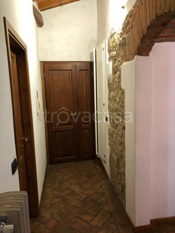 casa indipendente in vendita a Civitella in Val di Chiana in zona Tegoleto