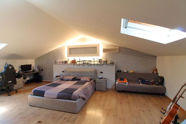 casa indipendente in vendita a Civitella in Val di Chiana in zona Tegoleto