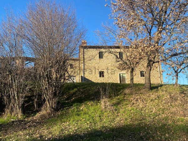 casa indipendente in vendita a Civitella in Val di Chiana