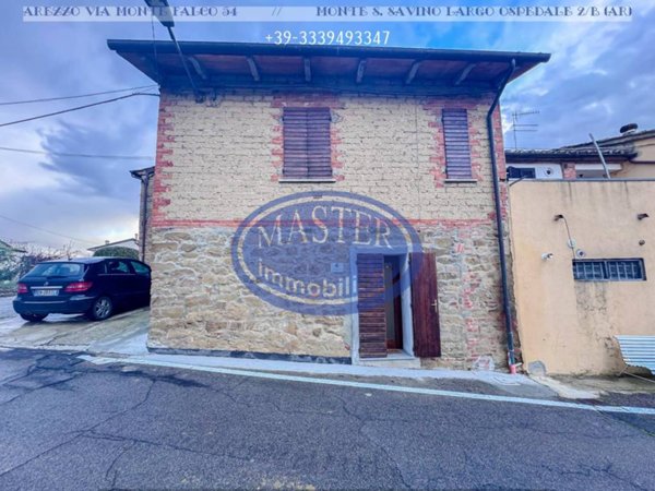 casa indipendente in vendita a Civitella in Val di Chiana in zona Albergo