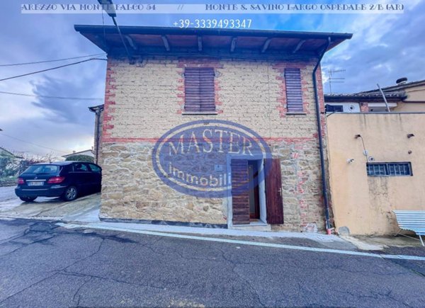casa indipendente in vendita a Civitella in Val di Chiana in zona Albergo