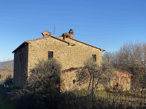 casa indipendente in vendita a Civitella in Val di Chiana