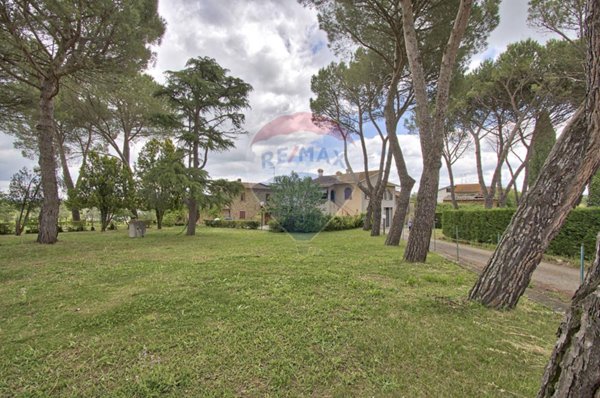 casa indipendente in vendita a Civitella in Val di Chiana in zona Spoiano