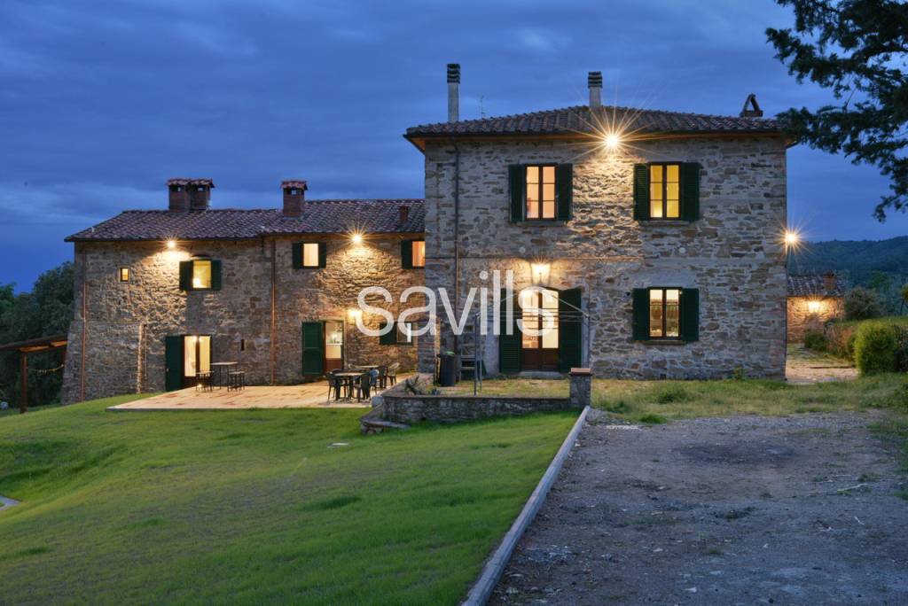 casa indipendente in vendita a Civitella in Val di Chiana in zona Ciggiano