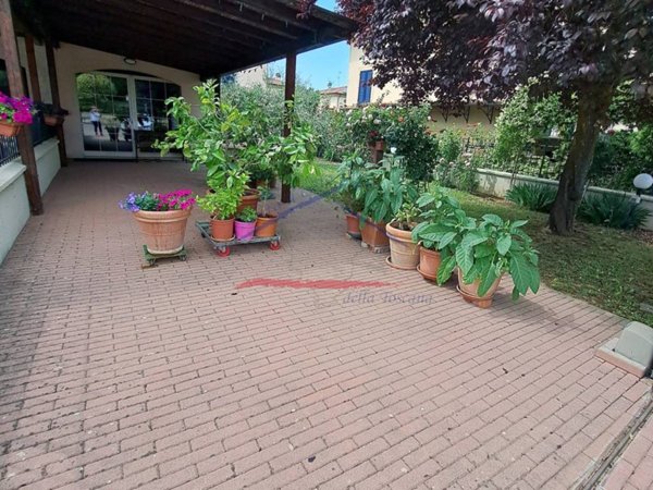 appartamento in vendita a Civitella in Val di Chiana in zona Pieve al Toppo