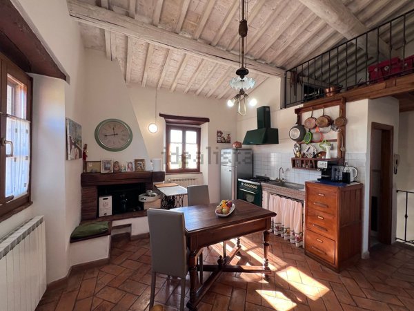 appartamento in vendita a Civitella in Val di Chiana