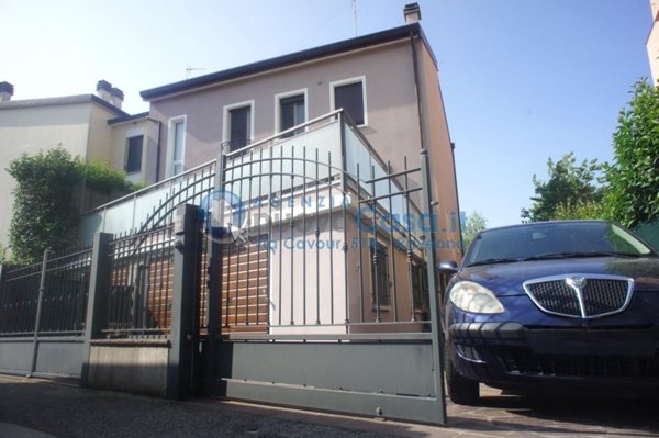 negozio in vendita a Civitella in Val di Chiana