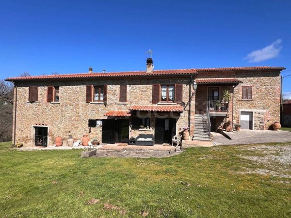 casa indipendente in vendita a Civitella in Val di Chiana in zona Ciggiano