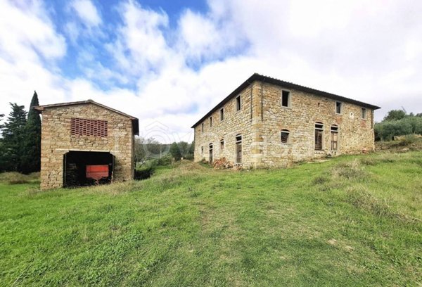 casa indipendente in vendita a Civitella in Val di Chiana