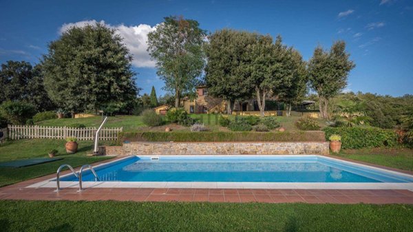 casale in vendita a Civitella in Val di Chiana