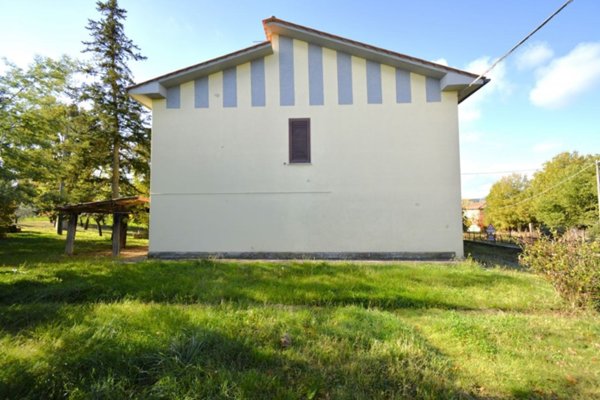 casa indipendente in vendita a Civitella in Val di Chiana in zona Albergo