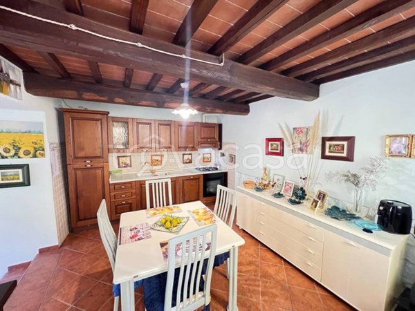 appartamento in vendita a Civitella in Val di Chiana in zona Badia al Pino