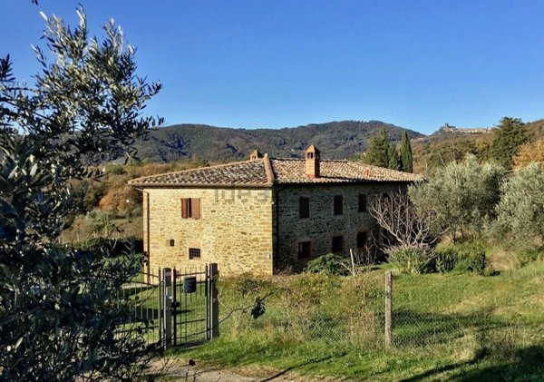 casa indipendente in vendita a Civitella in Val di Chiana
