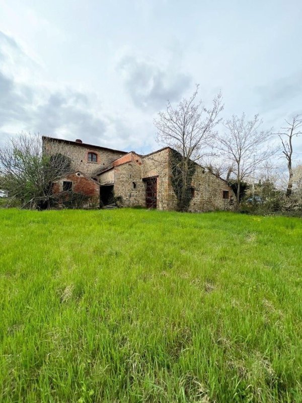casa indipendente in vendita a Civitella in Val di Chiana
