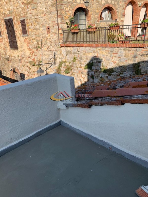 casa indipendente in vendita a Civitella in Val di Chiana