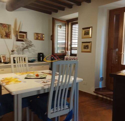 casa indipendente in vendita a Civitella in Val di Chiana