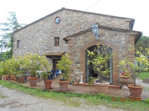 casa indipendente in vendita a Civitella in Val di Chiana in zona Oliveto