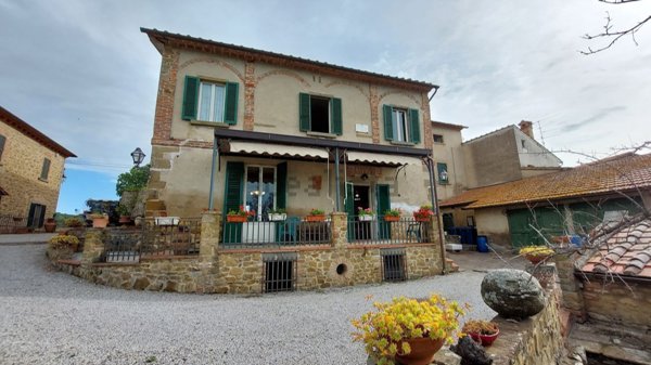 casa indipendente in vendita a Civitella in Val di Chiana