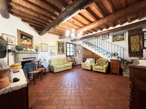 appartamento in vendita a Civitella in Val di Chiana in zona Pieve al Toppo