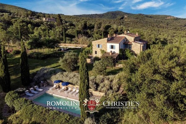 casa indipendente in vendita a Civitella in Val di Chiana in zona Oliveto