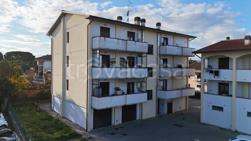 appartamento in vendita a Civitella in Val di Chiana in zona Pieve al Toppo