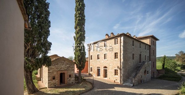 casa indipendente in vendita a Civitella in Val di Chiana