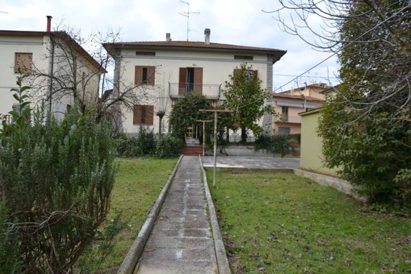 casa indipendente in vendita a Civitella in Val di Chiana
