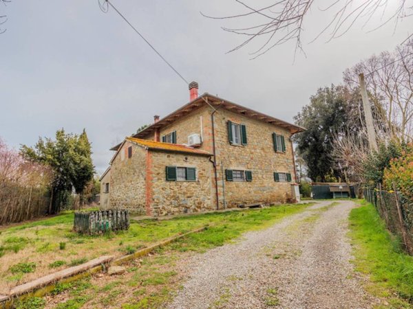 casa indipendente in vendita a Civitella in Val di Chiana
