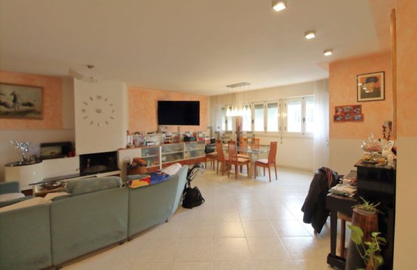 appartamento in vendita a Civitella in Val di Chiana in zona Tegoleto