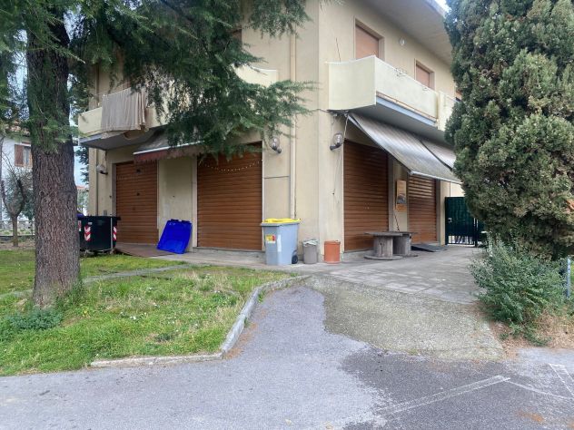 negozio in vendita a Civitella in Val di Chiana in zona Tegoleto
