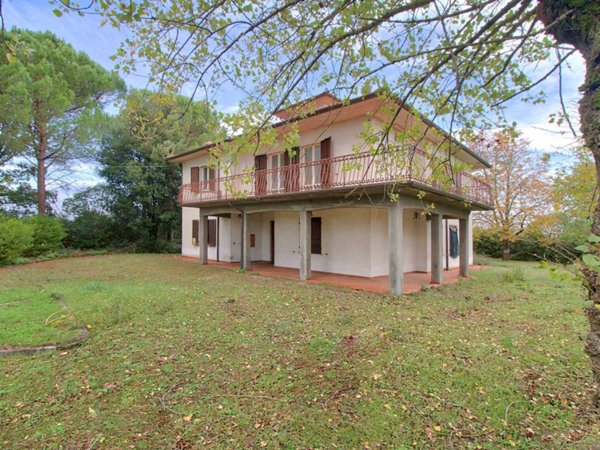 casa indipendente in vendita a Civitella in Val di Chiana
