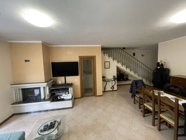 casa indipendente in vendita a Civitella in Val di Chiana in zona Viciomaggio