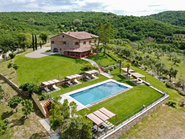 casa indipendente in vendita a Civitella in Val di Chiana