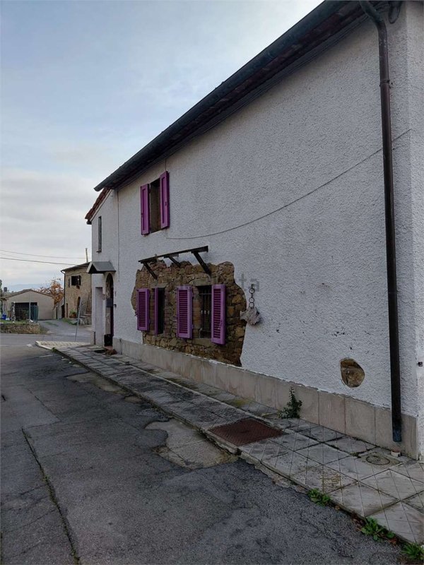 appartamento in vendita a Civitella in Val di Chiana in zona Albergo