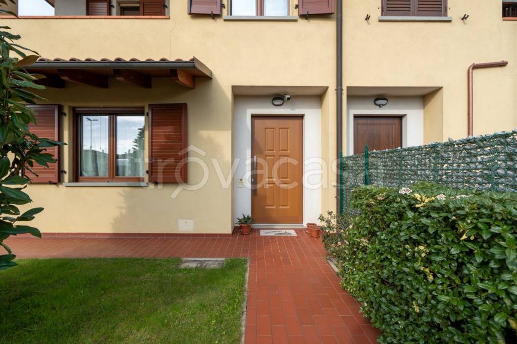 casa indipendente in vendita a Civitella in Val di Chiana in zona Viciomaggio