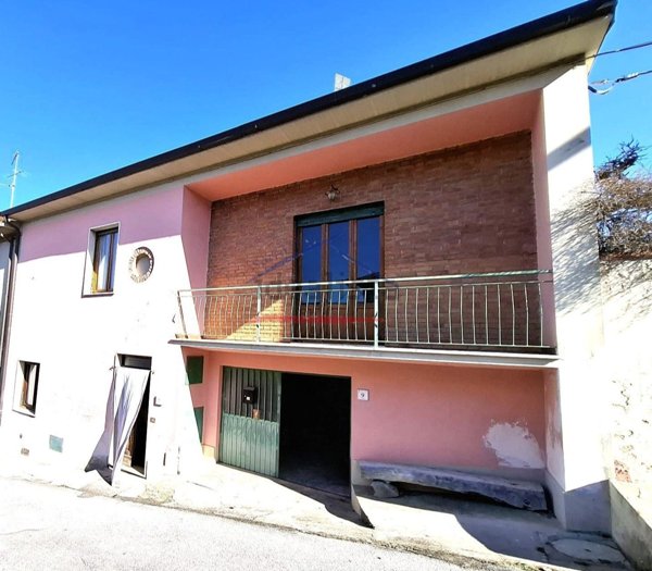 casa indipendente in vendita a Civitella in Val di Chiana
