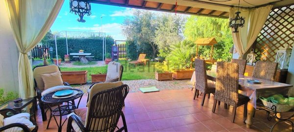 appartamento in vendita a Civitella in Val di Chiana in zona Pieve al Toppo