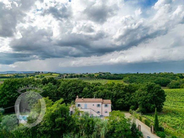 casa indipendente in vendita a Cortona in zona Cignano