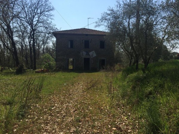 casa indipendente in vendita a Cortona in zona Pietraia