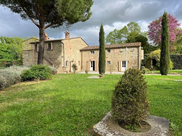 casa indipendente in vendita a Cortona in zona Casale