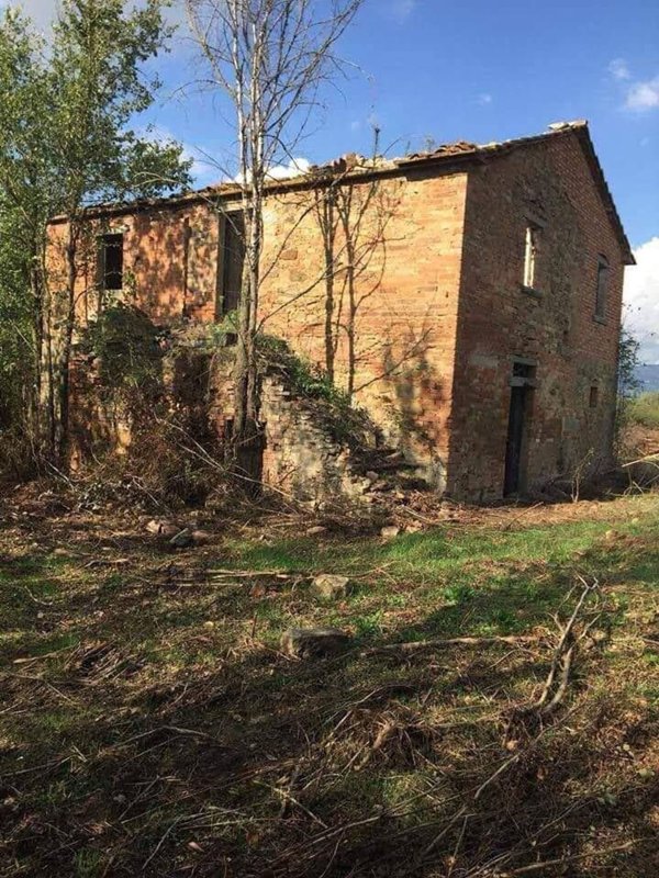quadrivano in vendita a Cortona in zona Pietraia