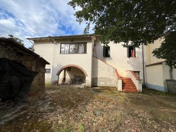 casa indipendente in vendita a Cortona in zona Casale
