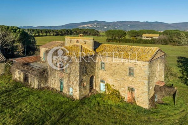 casa indipendente in vendita a Cortona in zona Casale