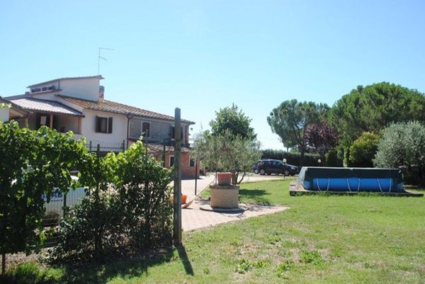 casa indipendente in vendita a Cortona in zona Casale